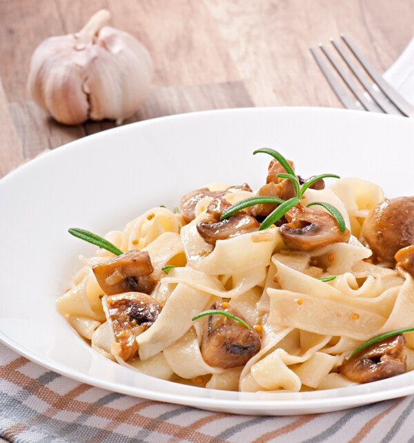 Penne Pasta with  Mushrooms