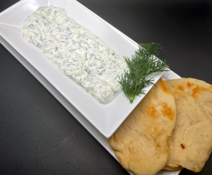 Tzatziki Sauce with Naan Bread